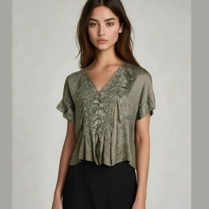 Anthropologie Dolan Green Floral Short Sleeve Blouse Size XS